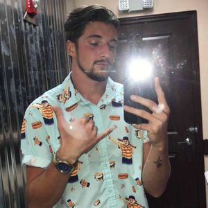 Meet your Posher, Tyler